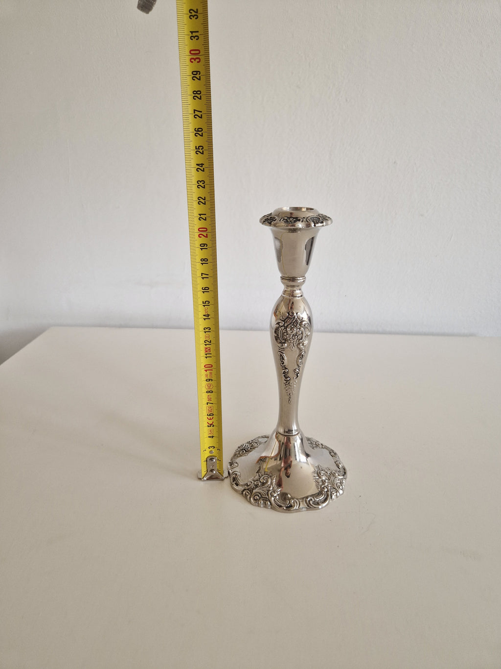 Vintage Silver-Plated Candlestick – Rococo Floral Embossed, 20 cm