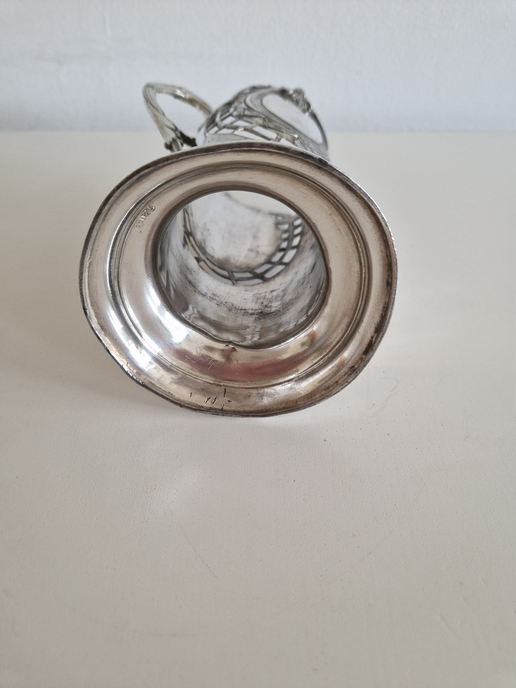Antiker Jugendstil-Glashalter, versilbert – Rosenmotiv, gemarkt 720 AK, um 1900