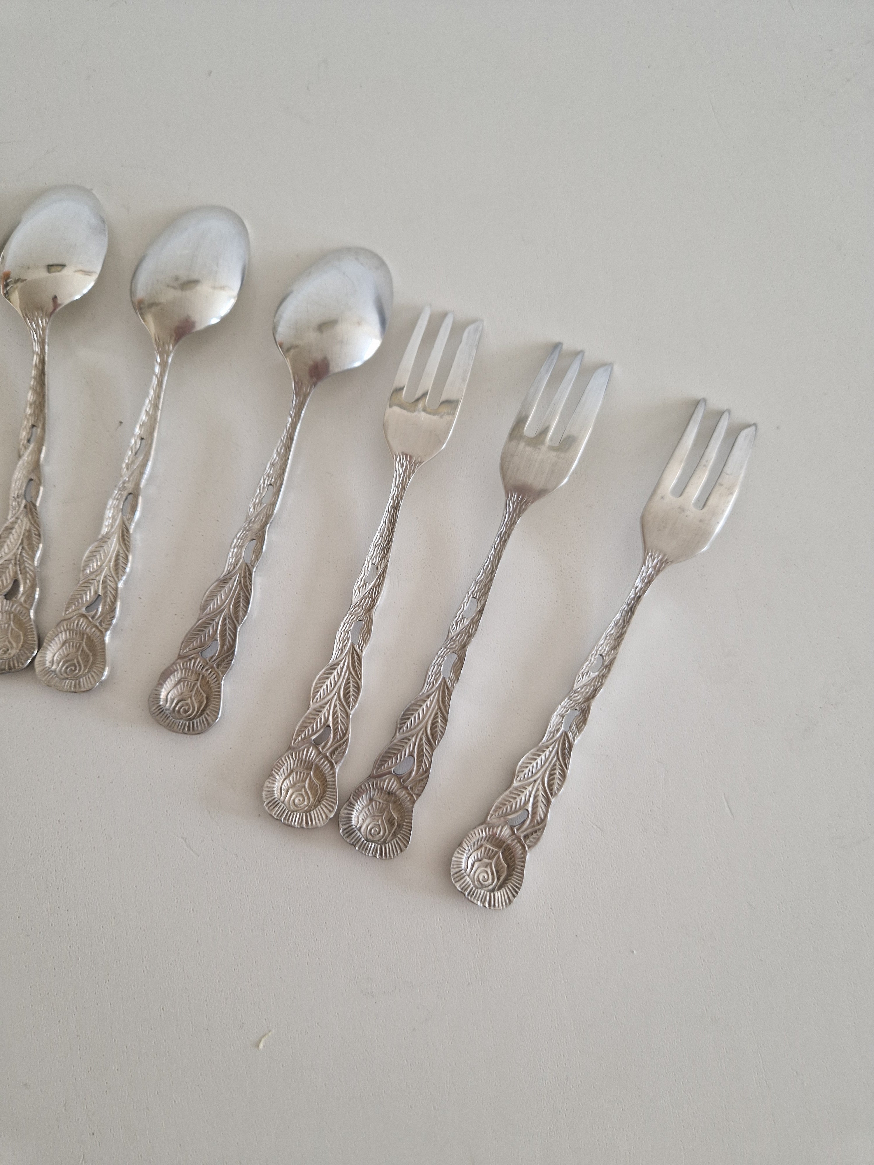 Vintage Silver-Plated Cutlery Set – Hildesheimer Rose Pattern, 14-Piece