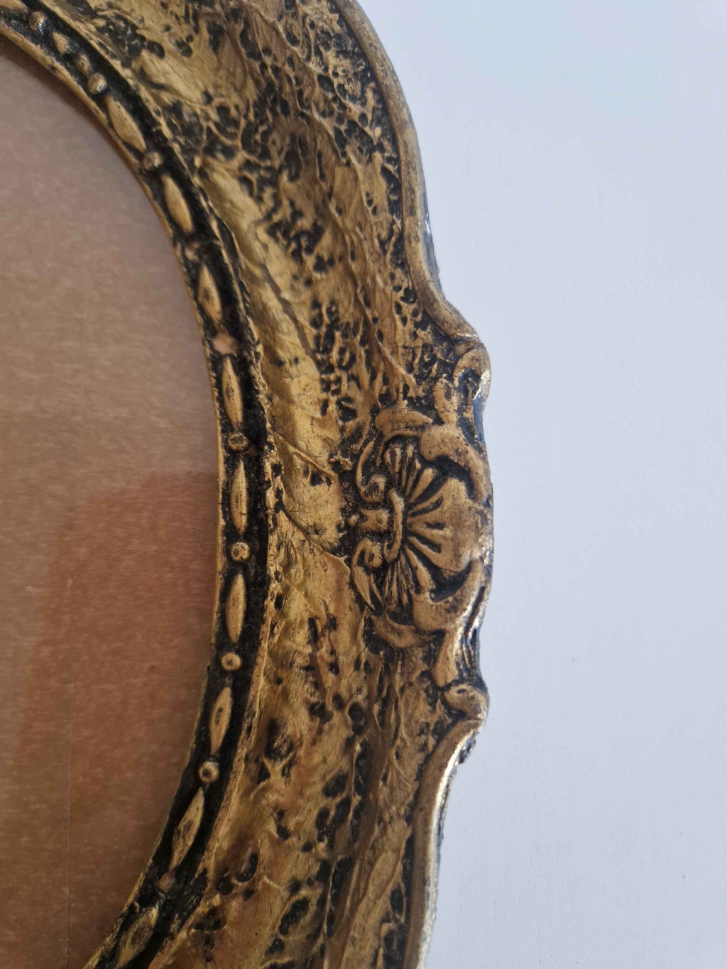Antique Rococo Picture Frame - Elegant Gold-Tone Frame for Timeless Memories