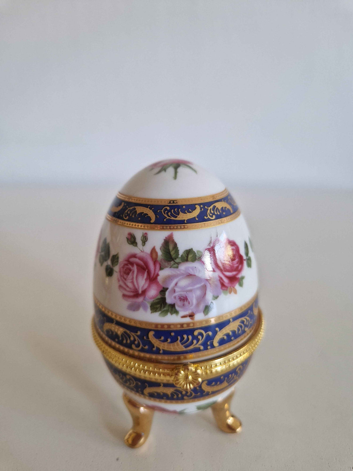 Elegant Antique Porcelain Egg Trinket Boxes - Hand-Painted Rose Pair for Timeless Decor
