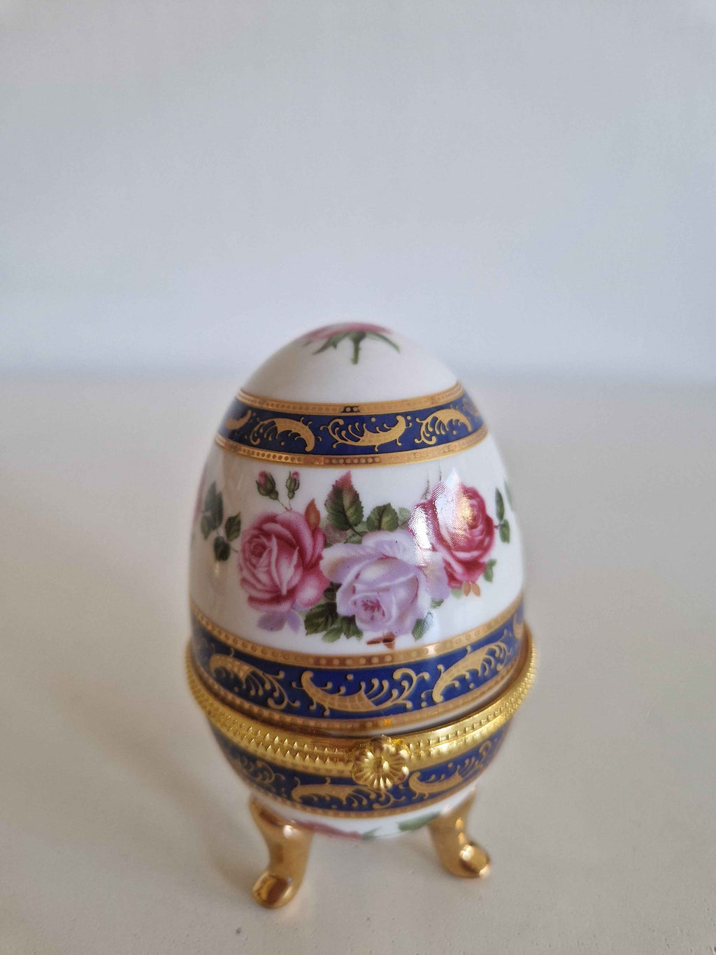 Elegant Antique Porcelain Egg Trinket Boxes - Hand-Painted Rose Pair for Timeless Decor