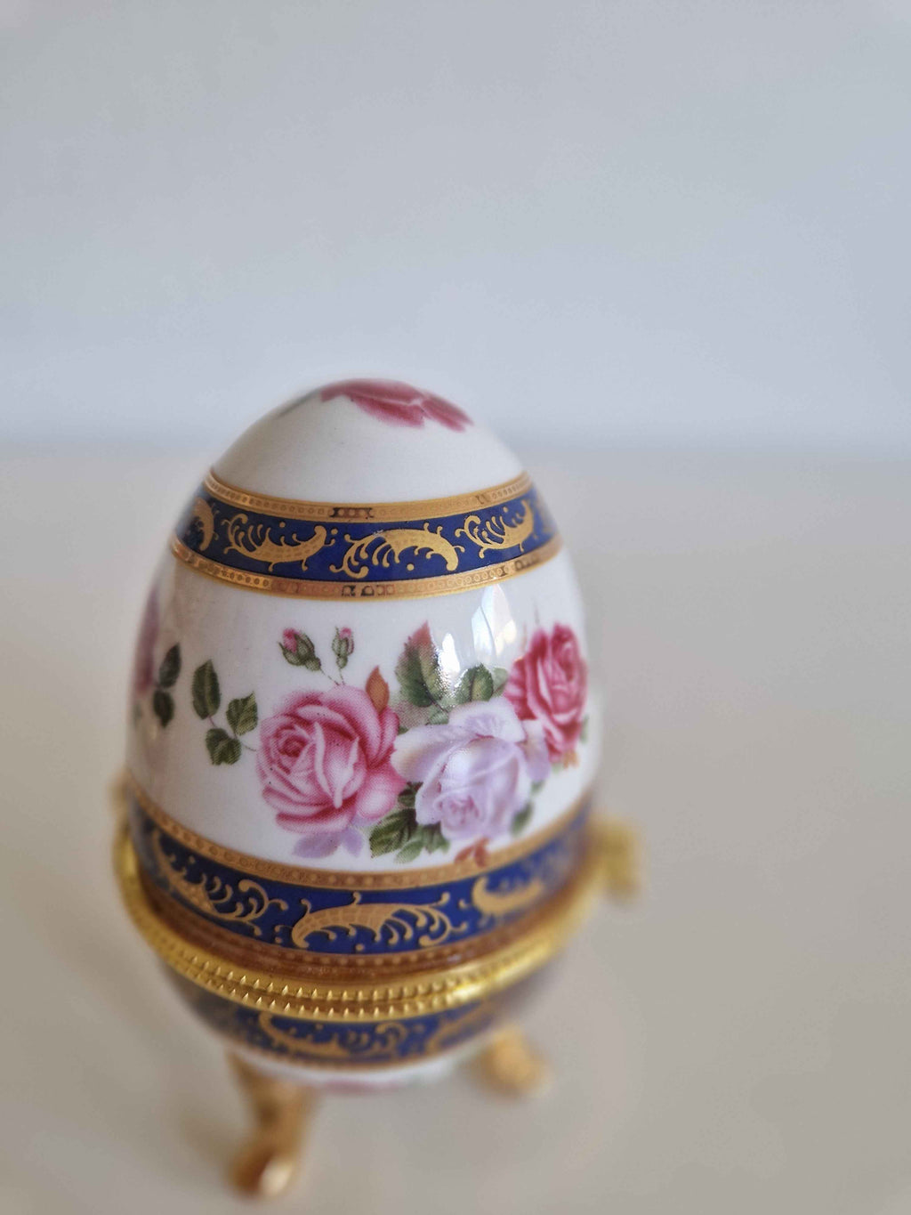 Elegant Antique Porcelain Egg Trinket Boxes - Hand-Painted Rose Pair for Timeless Decor