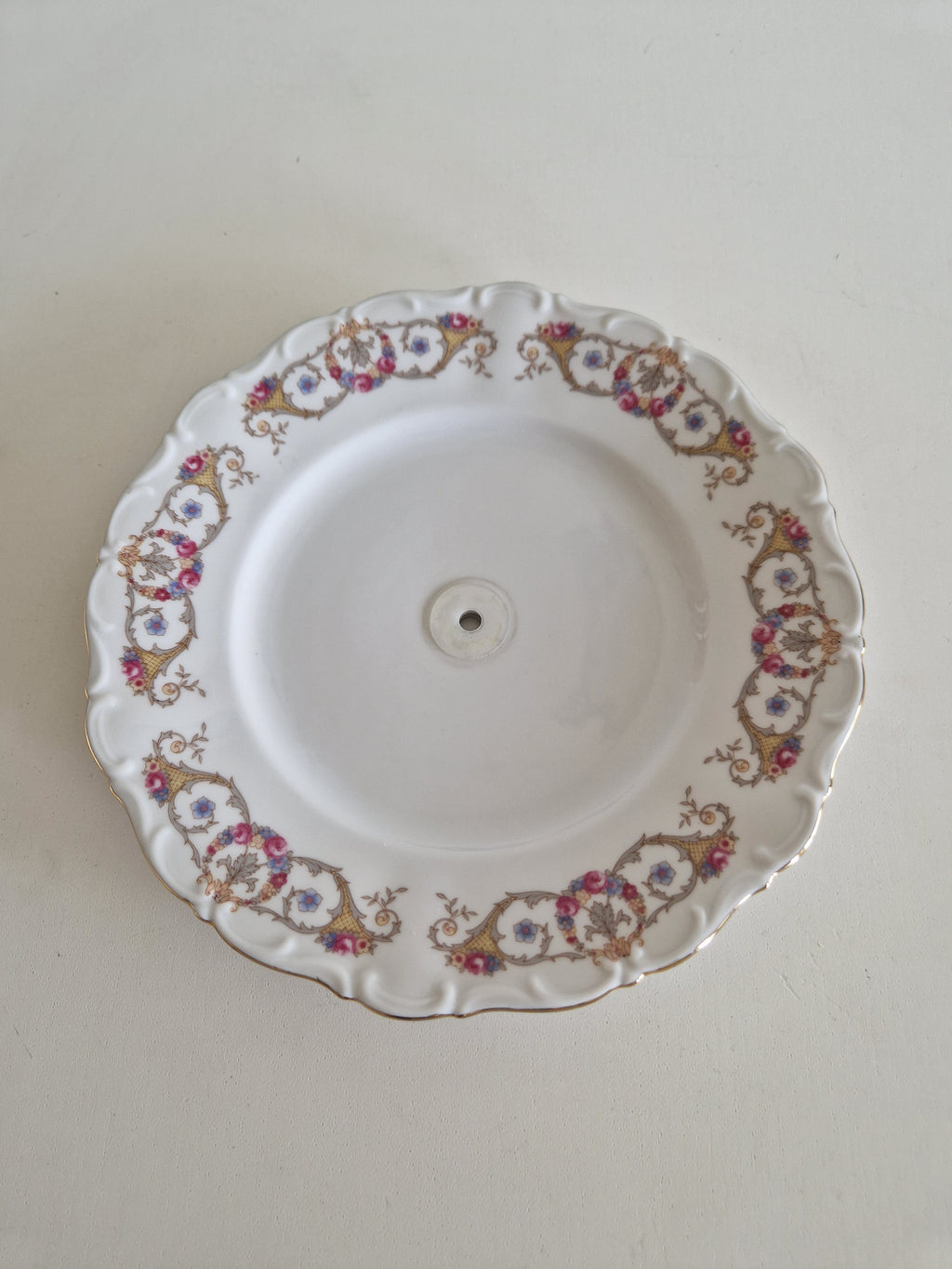 Vintage Porcelain 3-Tier Cake Stand – Seltmann Weiden Bavaria, Floral Gold Rim, 40 cm, Excellent Condition - WhisperTreasuresCo