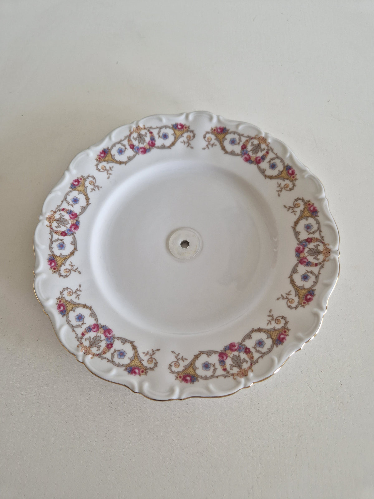 Vintage Porcelain 3-Tier Cake Stand – Seltmann Weiden Bavaria, Floral Gold Rim, 40 cm, Excellent Condition - WhisperTreasuresCo
