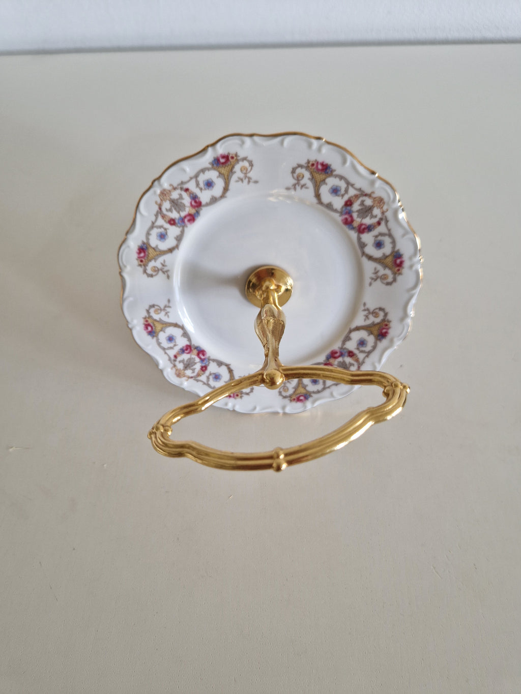 Vintage Porcelain 3-Tier Cake Stand – Seltmann Weiden Bavaria, Floral Gold Rim, 40 cm, Excellent Condition - WhisperTreasuresCo
