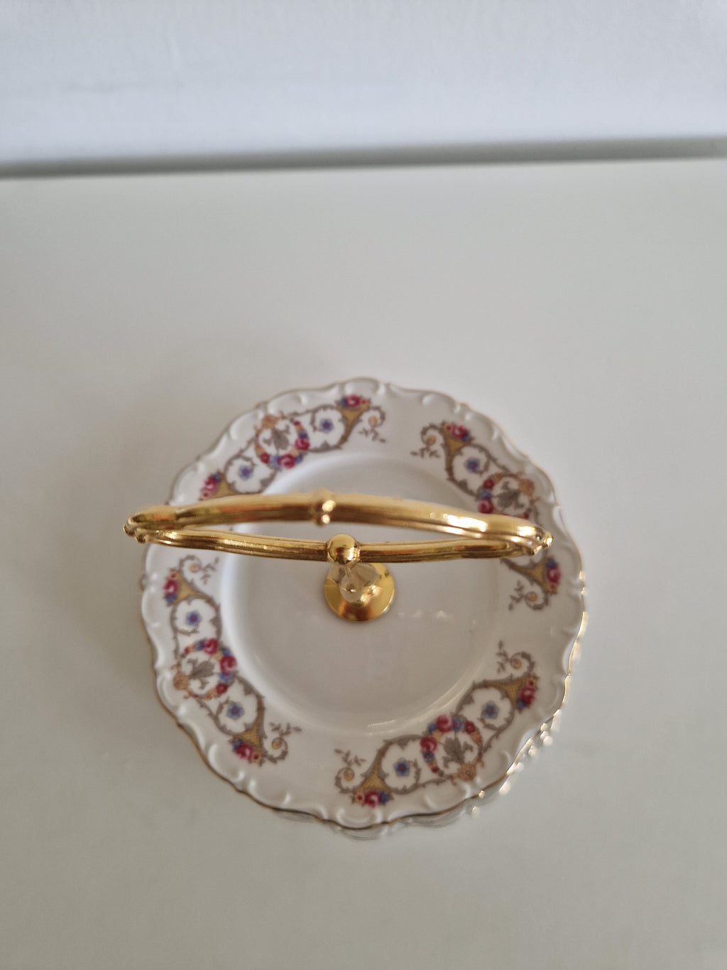 Vintage Porcelain 3-Tier Cake Stand – Seltmann Weiden Bavaria, Floral Gold Rim, 40 cm, Excellent Condition - WhisperTreasuresCo