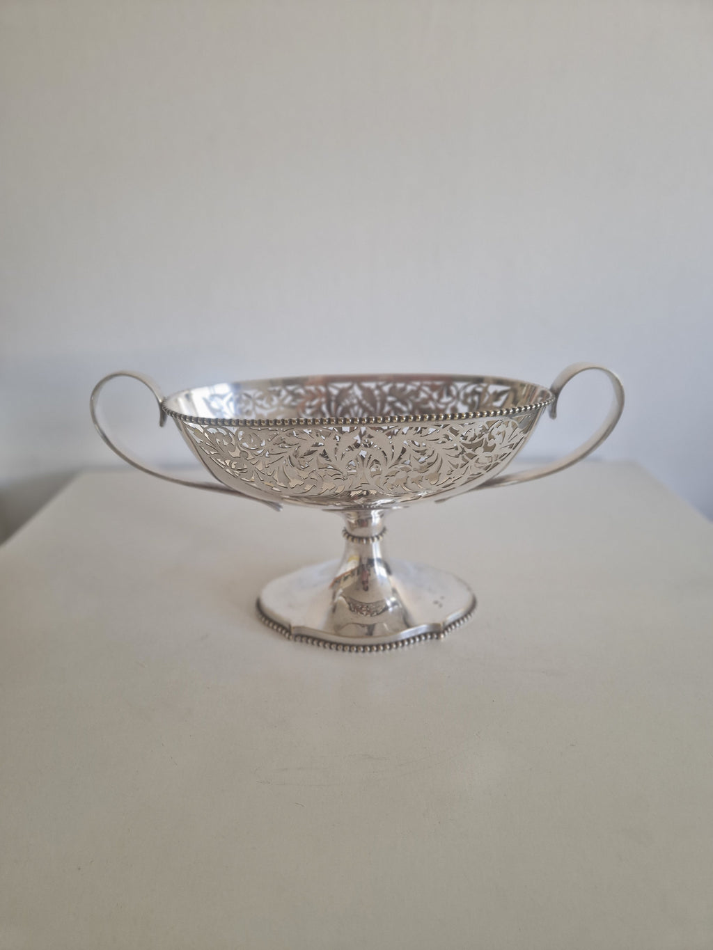 Antique Silver-Plated Pedestal Bon-Bon Bowl – Pierced Reticulated Acanthus, Twin Handles, Beaded Rim, 30 cm - WhisperTreasuresCo