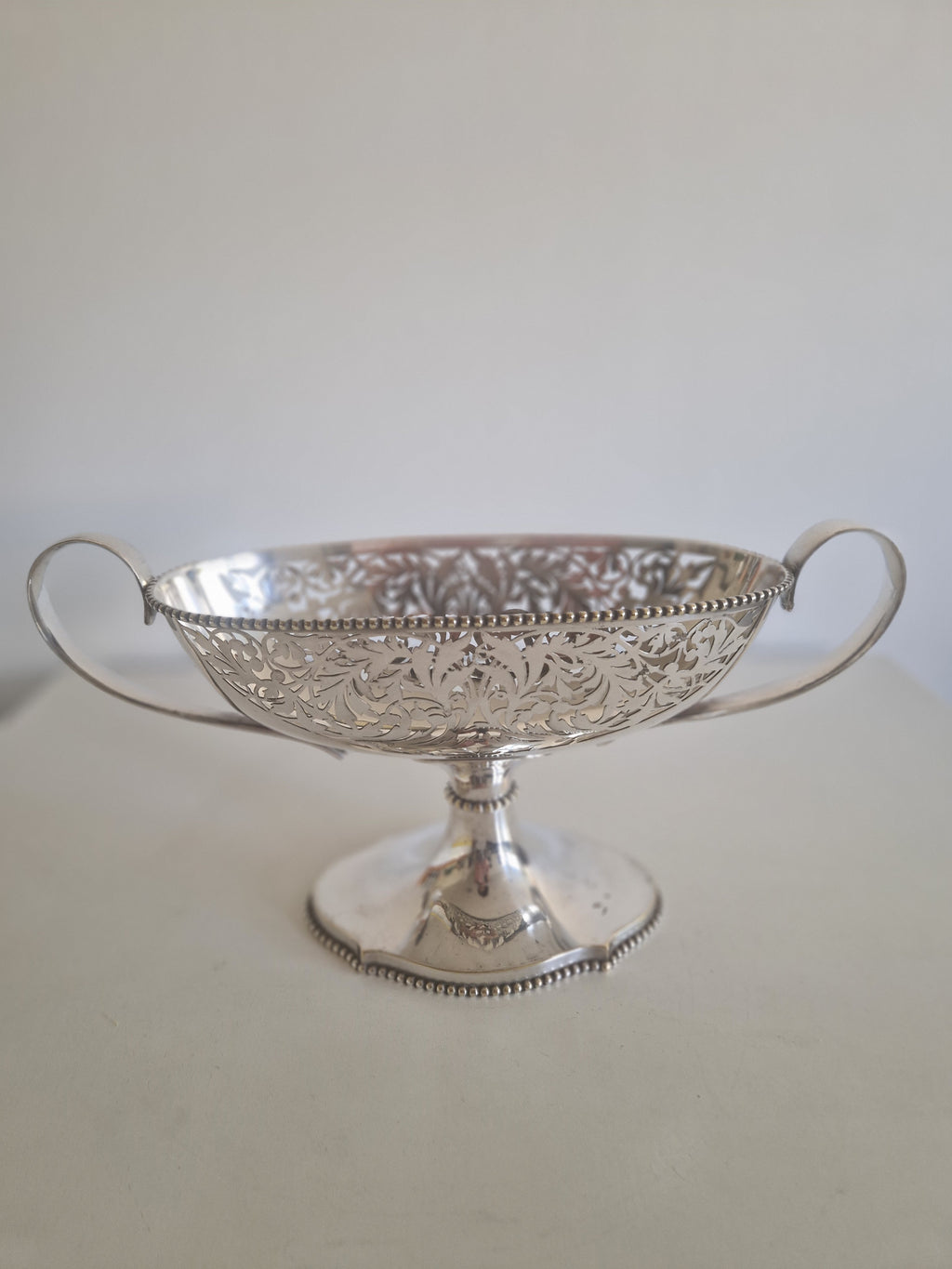 Antique Silver-Plated Pedestal Bon-Bon Bowl – Pierced Reticulated Acanthus, Twin Handles, Beaded Rim, 30 cm - WhisperTreasuresCo