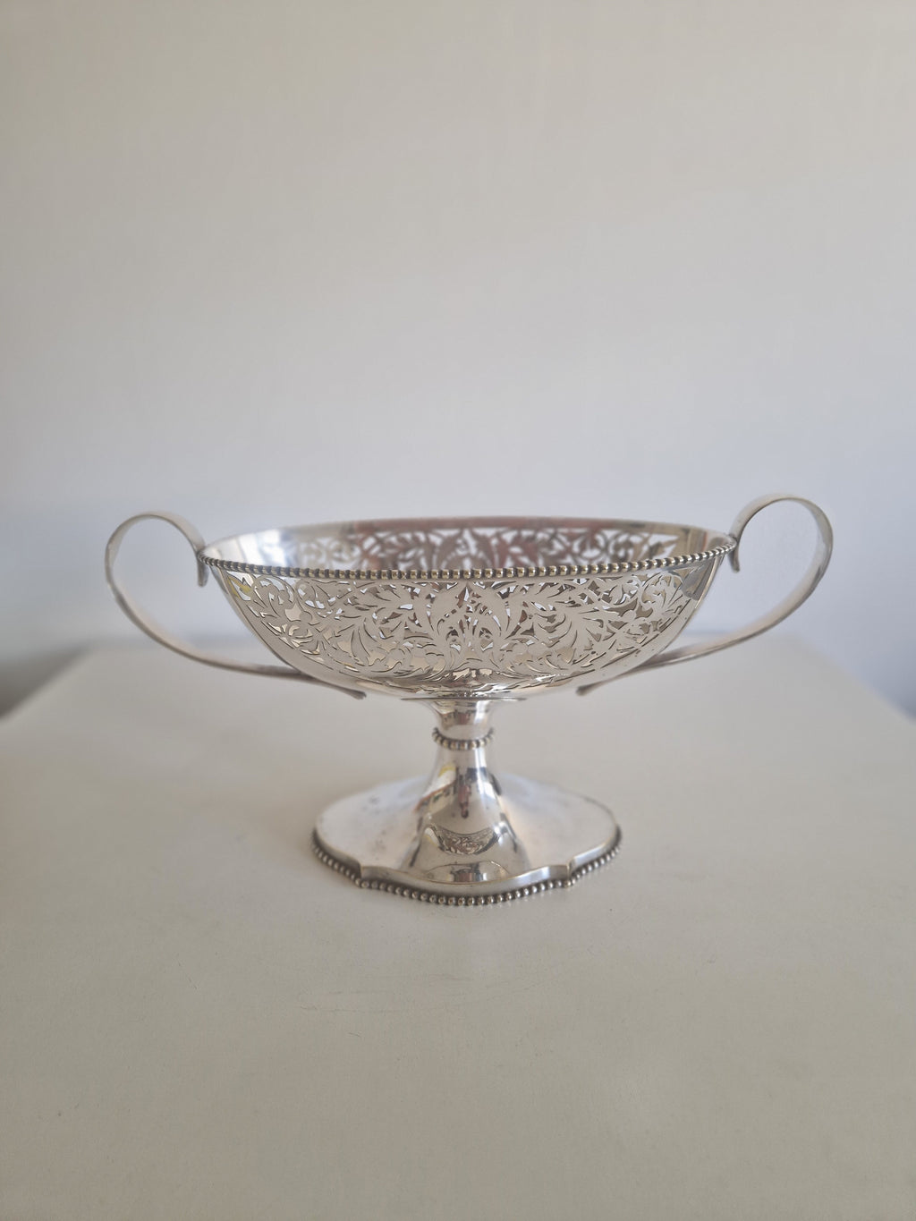 Antique Silver-Plated Pedestal Bon-Bon Bowl – Pierced Reticulated Acanthus, Twin Handles, Beaded Rim, 30 cm - WhisperTreasuresCo