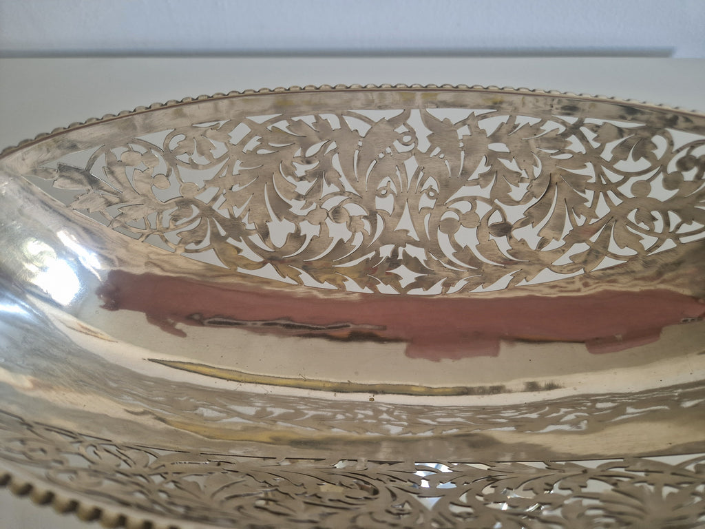 Antique Silver-Plated Pedestal Bon-Bon Bowl – Pierced Reticulated Acanthus, Twin Handles, Beaded Rim, 30 cm - WhisperTreasuresCo