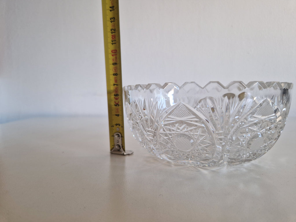 Bohemia crystal bowl side view with height measurement – approx. 6 cm