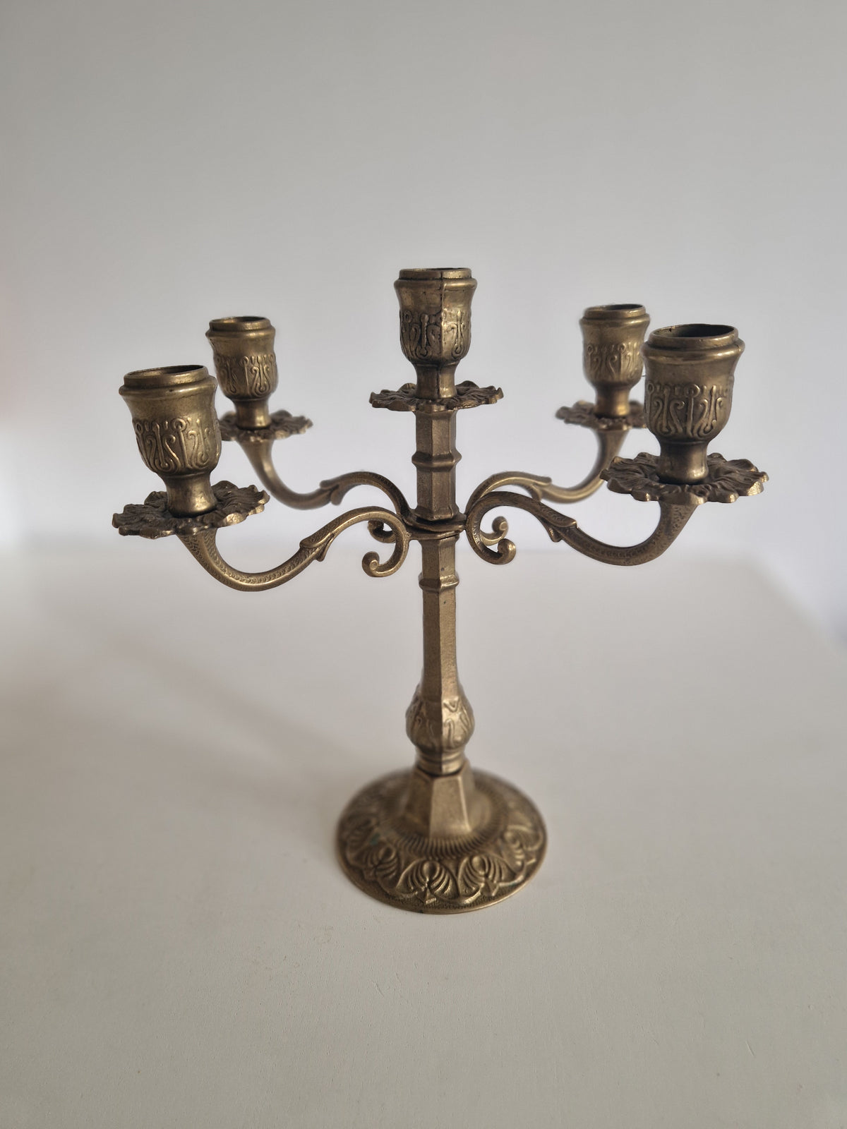 Vintage Brass Candelabra – Elegant Five-Arm Candle Holder for Timeless Charm