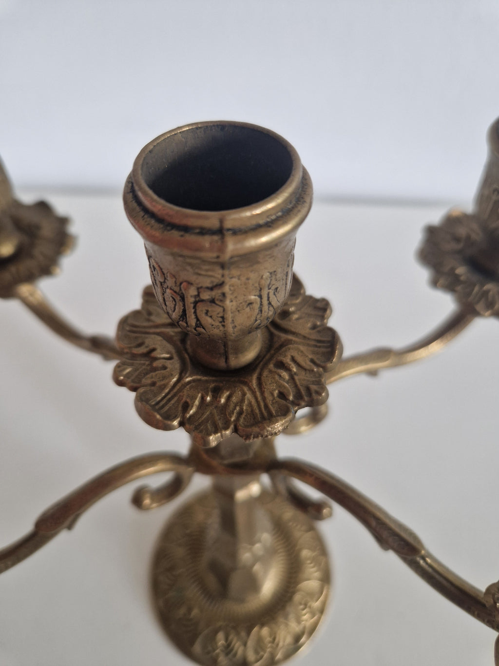 Vintage Brass Candelabra – Elegant Five-Arm Candle Holder for Timeless Charm