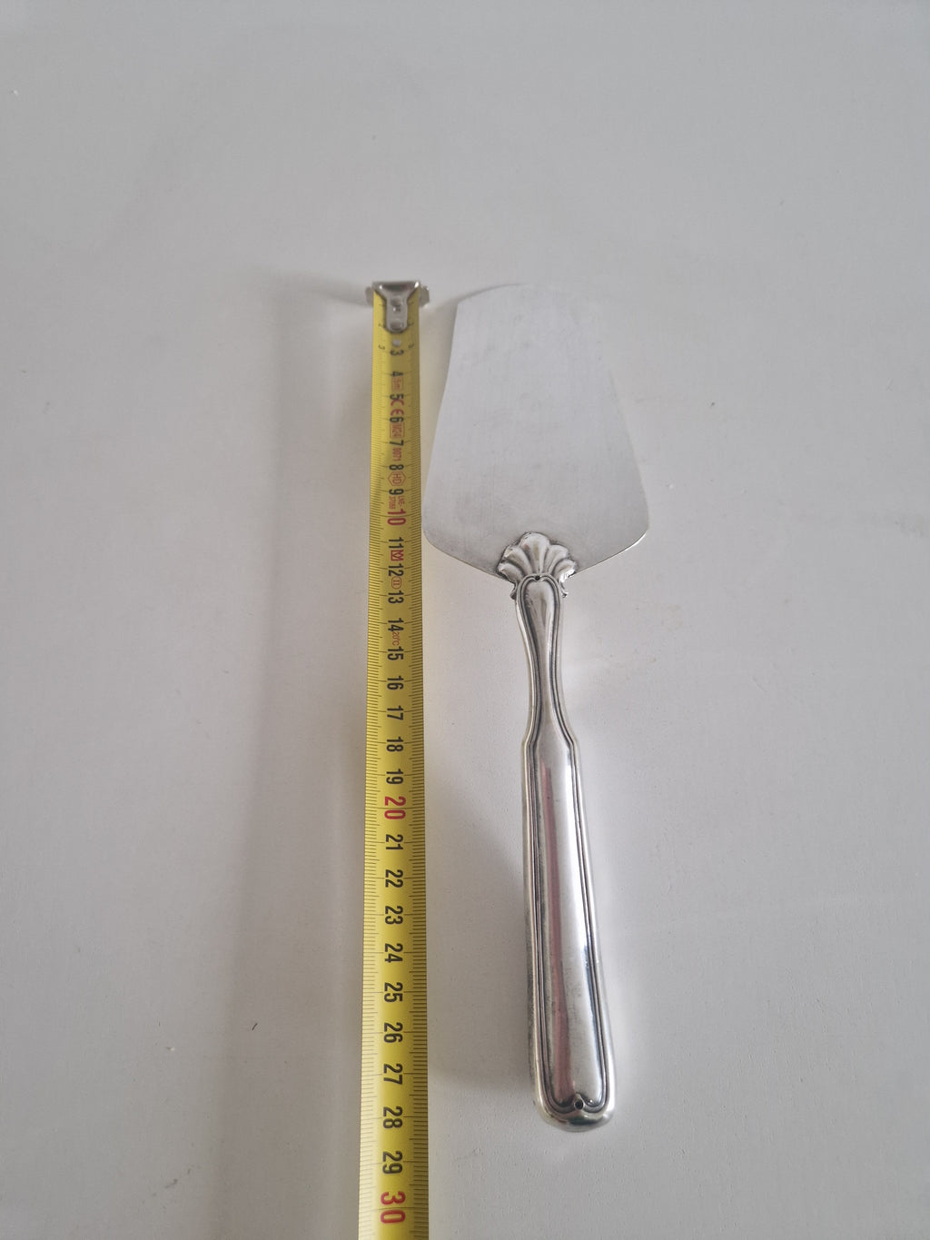 Vintage Silver-Plated Cake Server, Ornate 29 cm