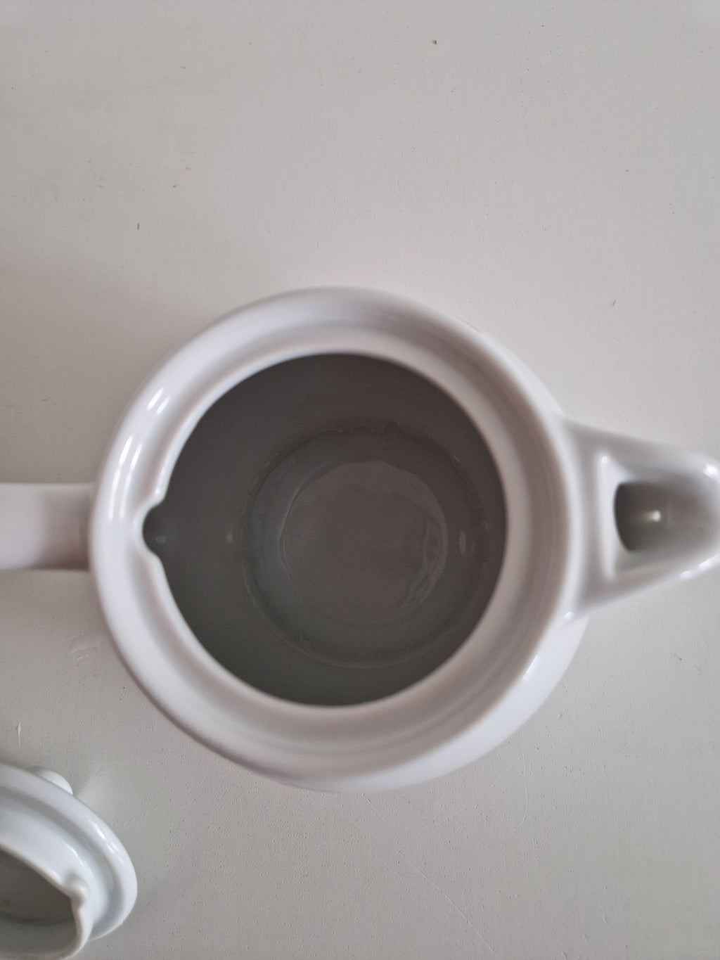 Vintage Lilien Porzellan Teapot – Hand-Painted Roses & Pansies