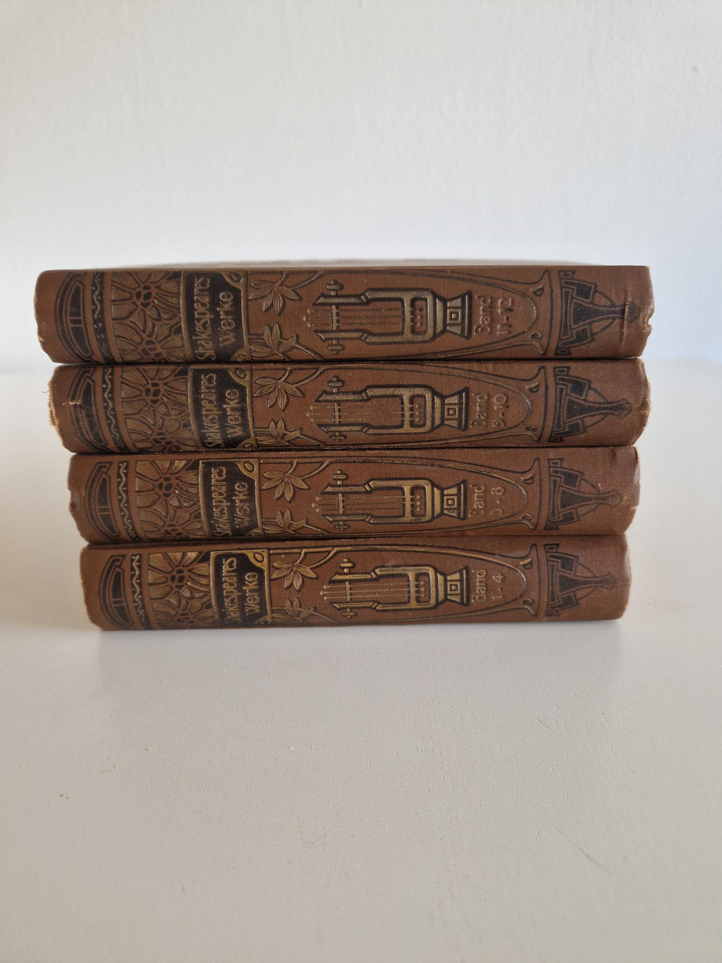 Antique Shakespeare book set – Complete Dramatic Works in German, 12 Volumes in 4 Books, Art Nouveau