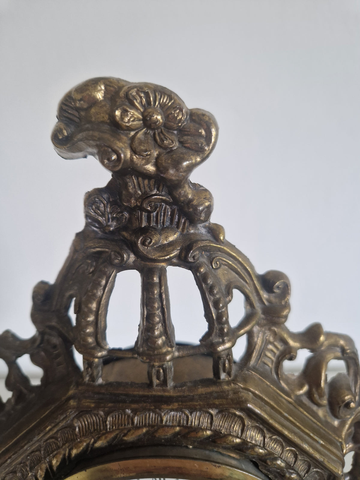Vintage Brass Figural Mantel Clock, Ornate Rococo Style