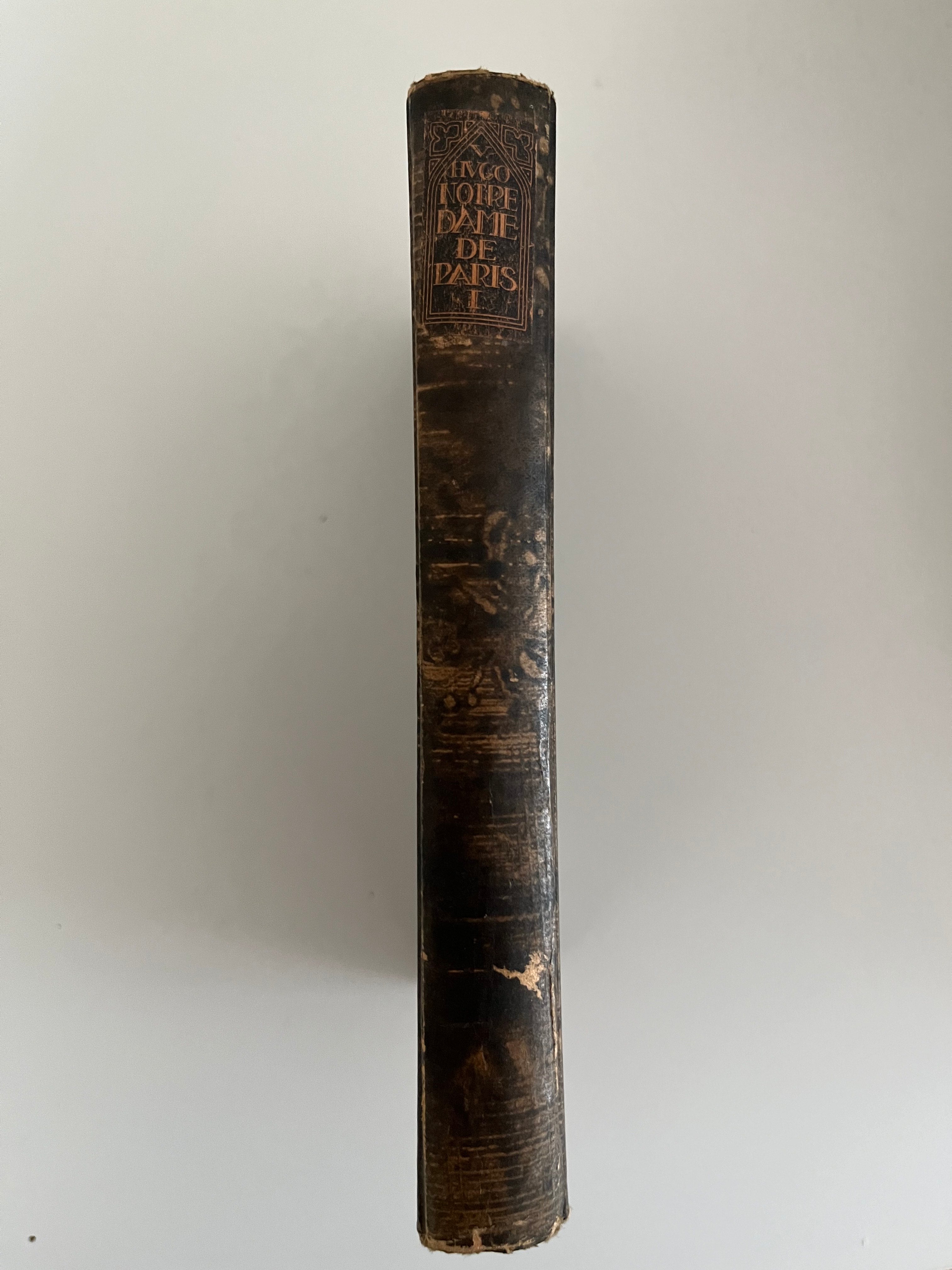 Victor Hugo – Notre-Dame de Paris, Tome Premier | Manz Éditeur, Wien | Antike französische Ausgabe