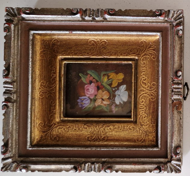 Paar antiker Miniatur-Ölgemälde mit Blumenmotiven in verzierten Goldrahmen